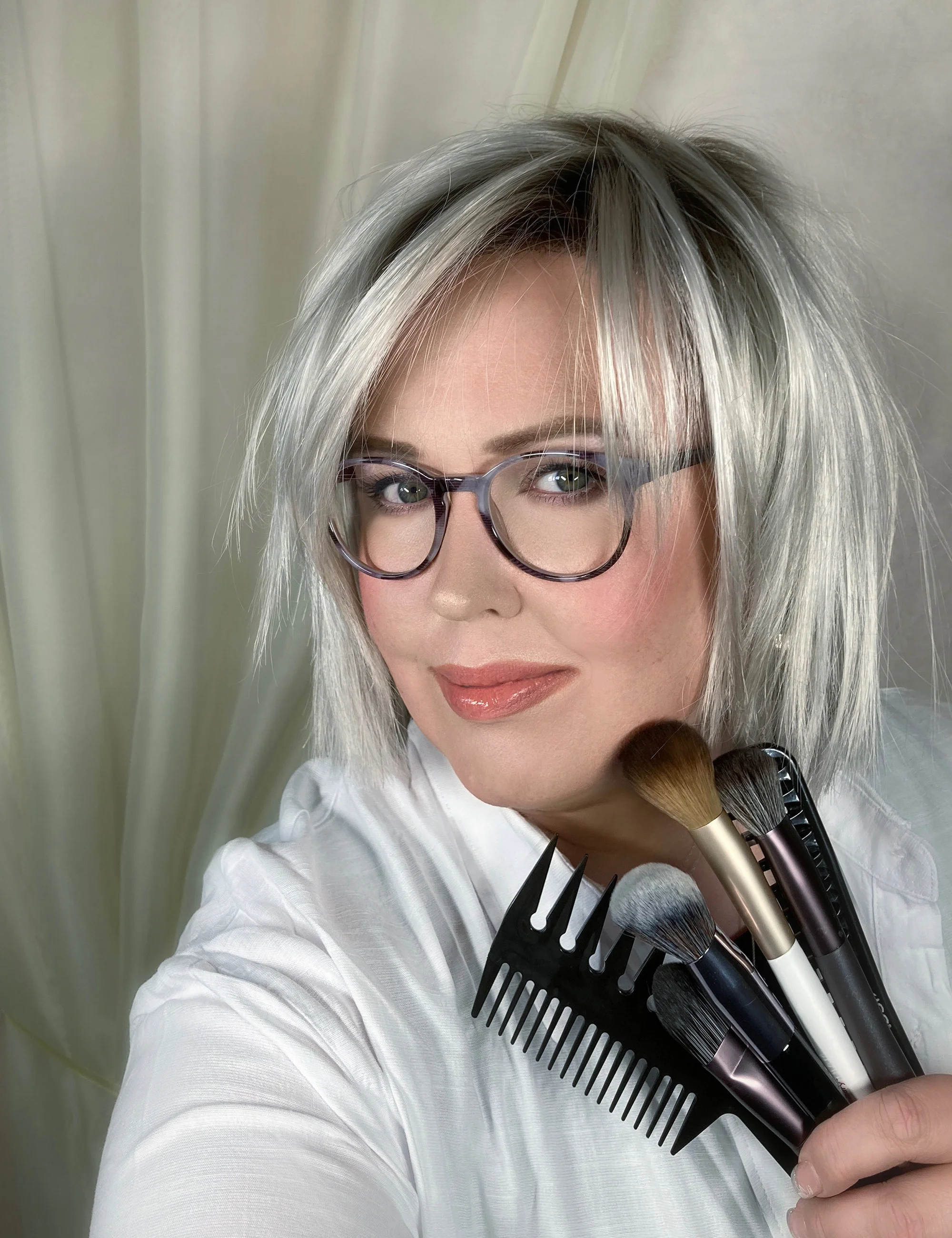 Julia Zeffner - Hair Stylist | Lead Bridal Hair Stylist, Makeup Artist at Glow Salon & Spa